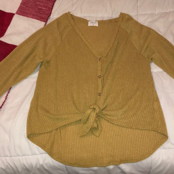 Boho thermal top! - Picture 1 of 3